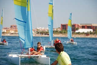  Sailing courses 
